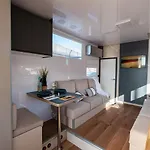 Casa Flotante Botel *