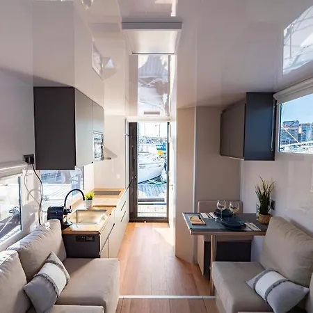 Holiday home Casa Flotante *