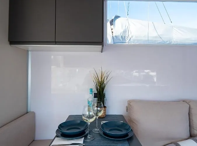 Πλωτό κατάλυμα Casa Flotante