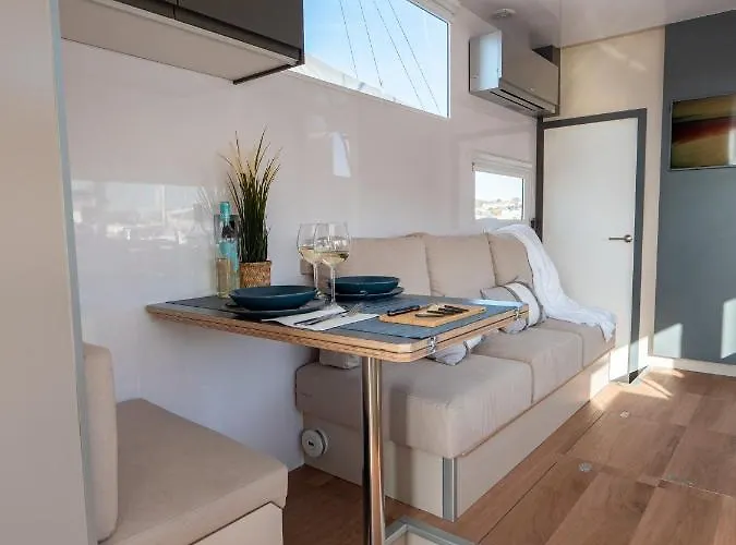 Casa Flotante Πλωτό κατάλυμα *