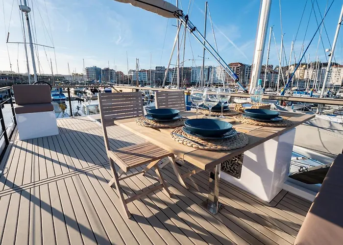 Πλωτό κατάλυμα Casa Flotante *